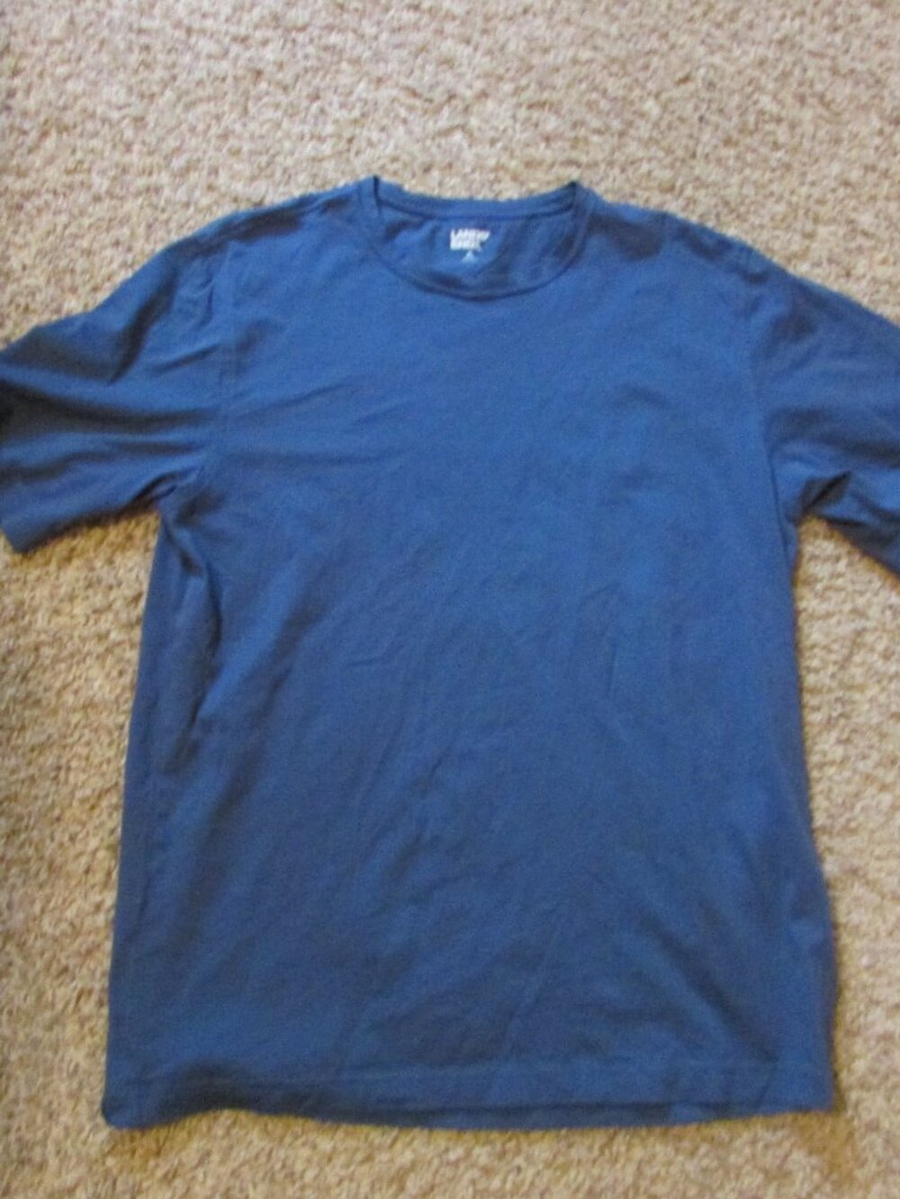 NWOT Lands End Medium Blue Crew Neck S/S T-Shirt